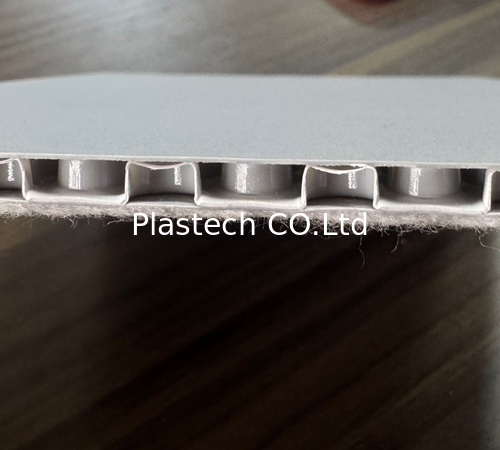 Aktueller Firmenfall über Temporäre Bodenschutzplatten & Paneele | POLYFAVO