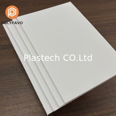Anpassungsfähige 4 mm PP-Honeybomb-Blatt-Laminate-Platten